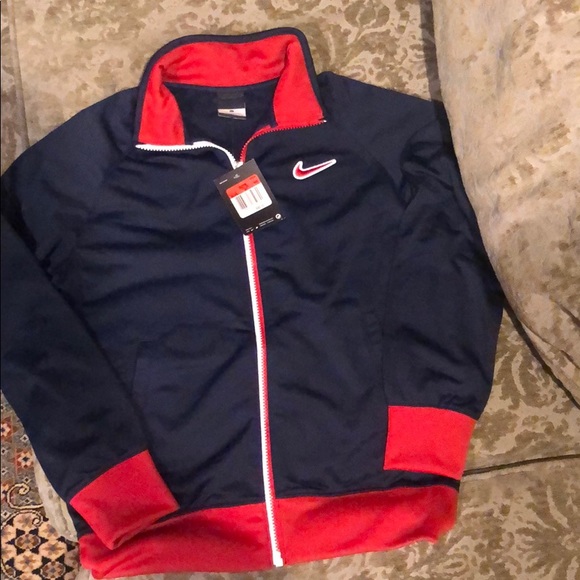 Boy's NAVY and RED NIKE ZIP UP JACKET SIZE L - Picture 2 of 4